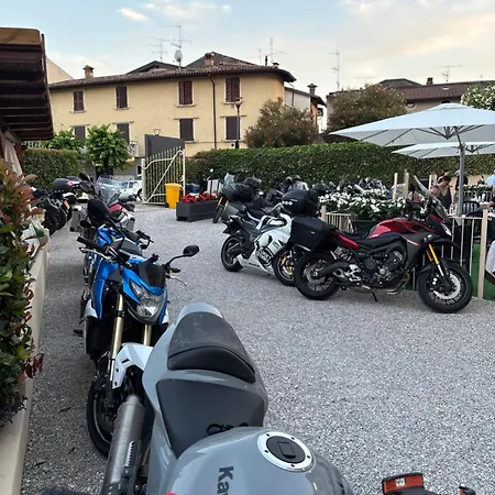 Hotel Adria &