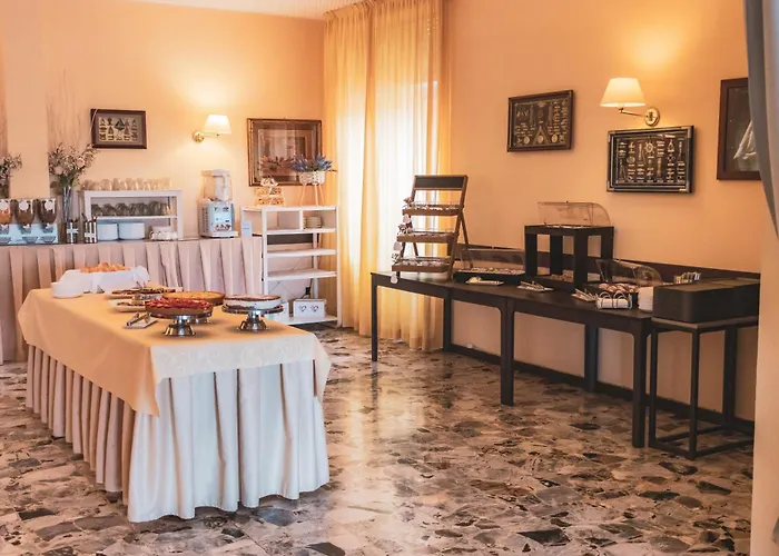 Hotell Adria & Toscolano Maderno