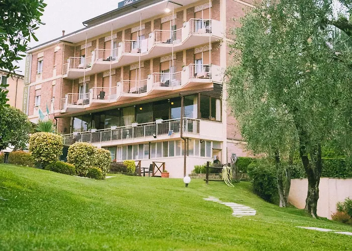 Hotell Adria & Toscolano Maderno