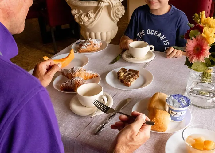 Adria & 3* Toscolano Maderno